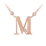 Zlatý dámský náhrdelník DF 4518, písmenko M, růžové zlato, s řetízkem a briliantem