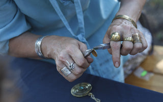 Vývoj šperkařství: šperky se nosily dříve než oblečení