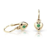 Dětské náušnice Danfil srdíčka C1556 ze žlutého zlata s kamínkem Emerald Green, zapínání brizura