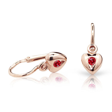 Dětské náušnice Danfil srdíčka C1556 z růžového zlata s kamínkem Ruby Dark, zapínání brizura